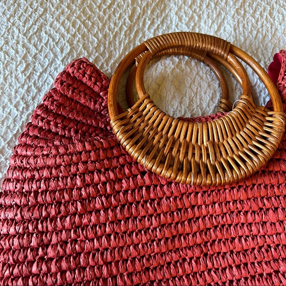 Vintage Straw Bag - Picture 2 of 3